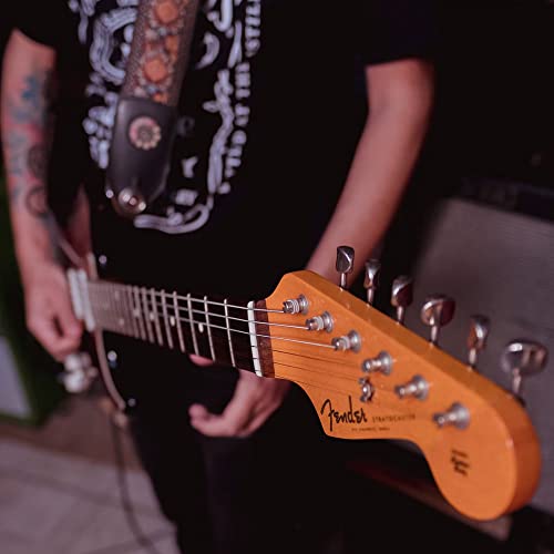 Squier by Fender Mini Stratocaster Beginner Electric Guitar - Indian Laurel Fingerboard - Black